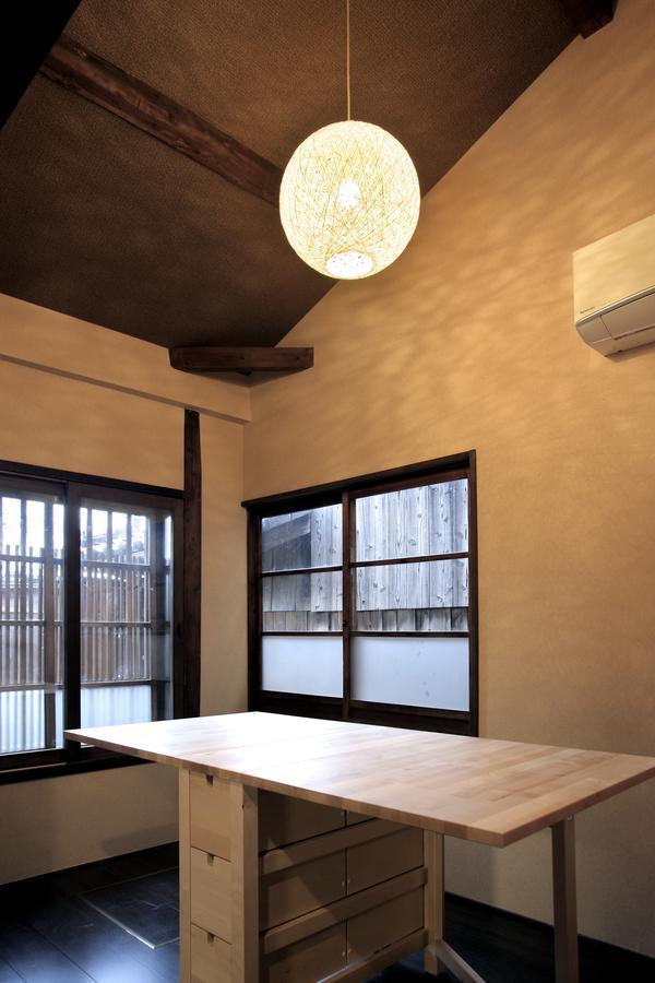 Hotel Kiyomizuan 清水庵 車庫2台可 ビフォアアフターの匠 坂田基禎さん改築の京町家 Kioto Exterior foto