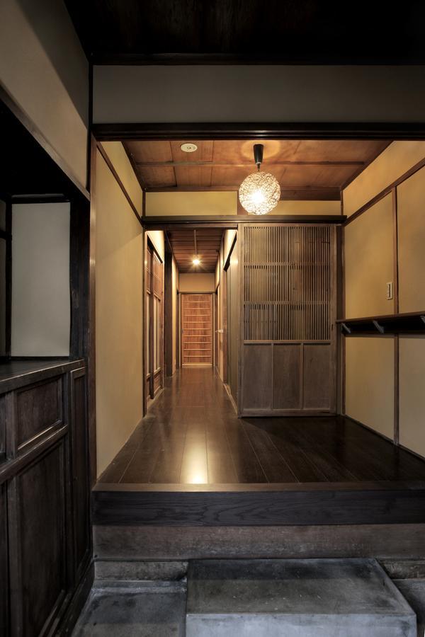 Hotel Kiyomizuan 清水庵 車庫2台可 ビフォアアフターの匠 坂田基禎さん改築の京町家 Kioto Exterior foto